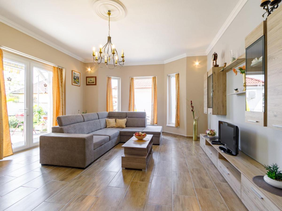 Holiday Home Ildiko By Interhome Balatonlelle Buitenkant foto