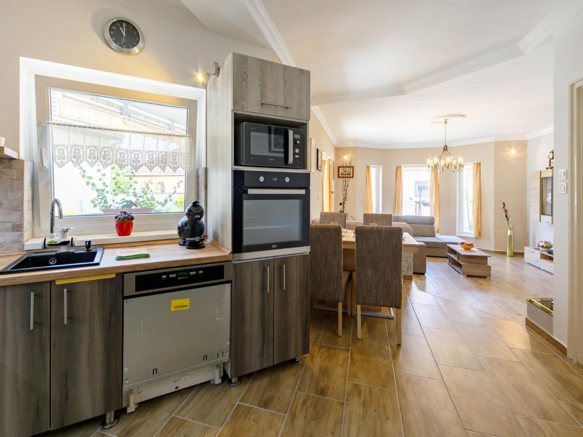 Holiday Home Ildiko By Interhome Balatonlelle Buitenkant foto