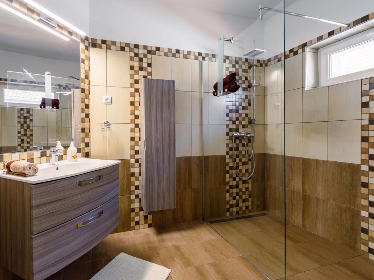Holiday Home Ildiko By Interhome Balatonlelle Buitenkant foto